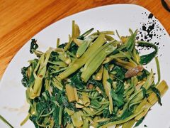 -泰堤坊(淡水体育馆店)