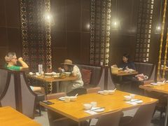 -乐忻皇朝(上海中心大厦店)
