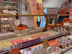 -沪上阿姨·臻选茶饮(上海环球港店)