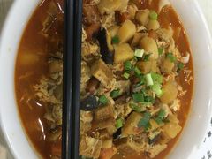 -晋合湘山西刀削面(中冀斯巴鲁大厦店)
