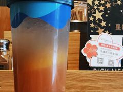 -星巴克臻选(莘庄仲盛店)