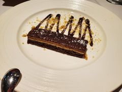-Erman岩烧牛排(虹桥南丰城店)