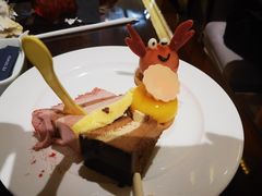 -广州万富希尔顿酒店·感趣自助餐厅·金秋蟹宴生蚝海鲜刺身