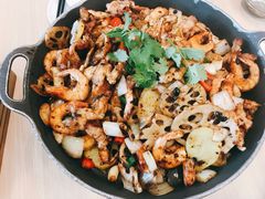 -精悦蓉(松江万达广场店)