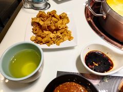 -洪氏嗨捞·猪肚鸡火锅(阳光天地店)