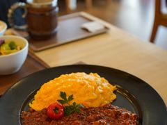 肉酱蛋包饭-桃源台景观餐厅