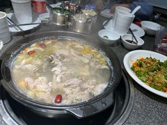 -野迹·石橄榄鸡·烧烤(新洲店)