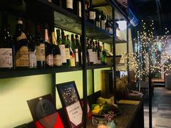 -Carbon莫卡哆·意大利复古集市餐厅(杭州大厦店)