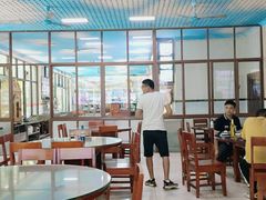 大堂-祝家饺子馆