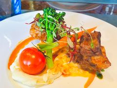 红酒炖牛尾-YUE·6·西式融合餐厅(外滩六号店)