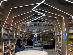 -覔书店(壹方城店)