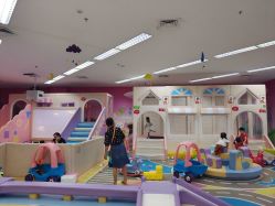 -孩子王童乐园(常德万达店)