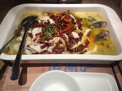 -江湖情酸菜鱼(万菱汇店)