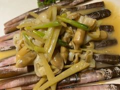 -黄泥岗·地道湖北菜(奥特莱斯店)