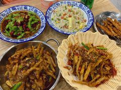 -江城燕子大排档(江汉路步行街店)