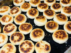 -许西美食一条街