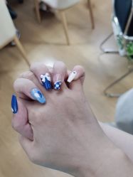 -UGIRL有个美甲