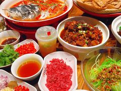 -渔乡米香·剁椒鱼头(四方坪店)