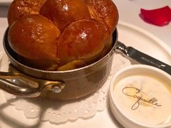 餐前面包-壳里西餐厅Coquille Seafood Bistro(蒙自路店)