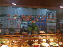 面包甜点陈列柜-百姓渔村(南中环店)
