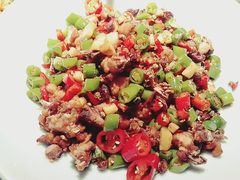 -雀蓝川菜(奥体广场店)