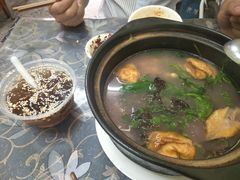 -陆师傅砂锅烫菜(圆通街店)