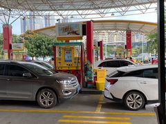 -冠德石油威程加油站