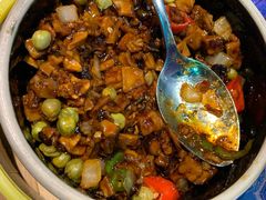 黑三剁配薄饼-雀舞云南菜(乐客城店)