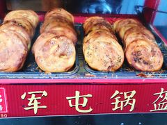 -青石桥老瓦房肥肠粉总店(青石桥总店)