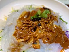 大东北炒肉拉皮-老厨家(中央大街西七道街店)
