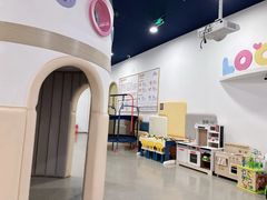 -龙格亲子游泳·水育早教运动中心(绿城店)