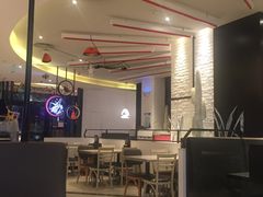 大堂-必胜客(武汉欢乐谷店)