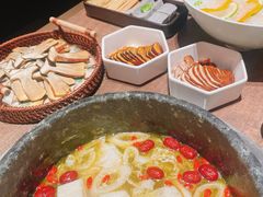 -蘑界·野生菌火锅(深业上城店)