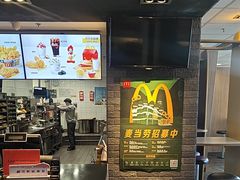 -麦当劳(国家体育场南路店)
