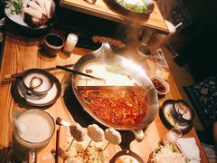 -湊湊火锅·茶憩(杭州湖滨银泰in77店)
