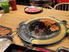 -青瓦炭韩潮烤肉(花园道店)