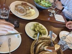 -普兰达德国餐厅·德式脆皮烤猪肘·自酿啤酒(观唐店)