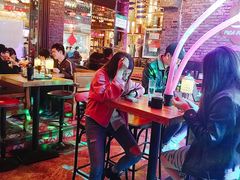 -喜鹊音乐酒馆(西街店)