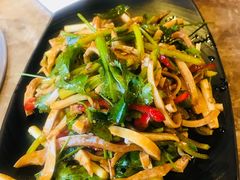 凉拌牛心管-金太阳海鲜烧烤·本地人餐厅(东纬路旗舰店)