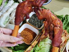 -老楼羊蝎子·铜锅涮肉•20年专注羊肉(惊驾路店)