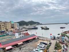 -百里峡七彩艺术小镇