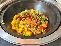 -刘淑芬·活鱼铁锅炖(北京首店)
