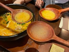 -银米·云南传统过桥米线(双廊黑金冠店)