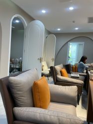 -花系美·美甲美睫精品店