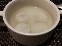 -唐拉雅秀酒店-西锦汇空中BBQ·思创餐厅