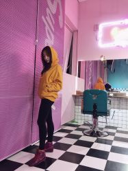 -变画·发型STUDIO