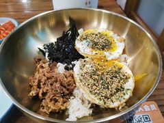 -明洞阿姨·韩式酱蟹烤肉·创意料理(三元桥店)