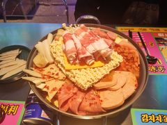 韩国特色部队锅-金再喜韩国大排档(全国总店)