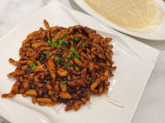 京酱肉丝-乐忻皇朝汇(环贸iapm商场店)