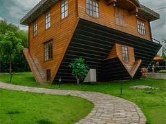 -金山农民画村-枫泾波兰倒置屋